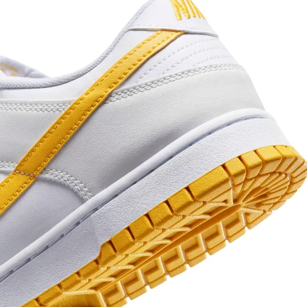 Кросівки Nike DUNK LOW RETRO біло-жовті DV0831-110
