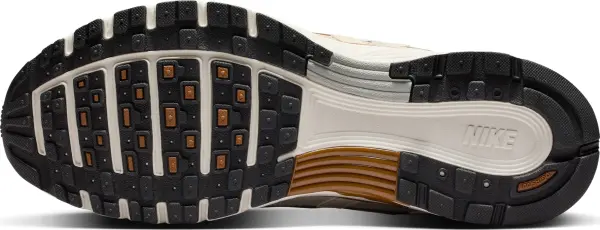 Кросівки Nike P-6000 бежево-коричневі CD6404-106