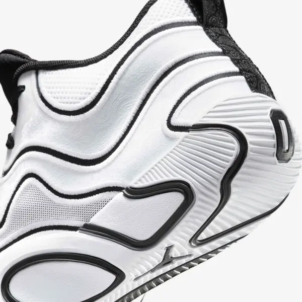 Кросівки баскетбольні Nike JORDAN TATUM 3 біло-чорні IB8149-100