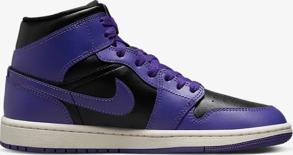 Кросівки жіночі Nike AIR JORDAN 1 MID фіолетово-чорні BQ6472-051