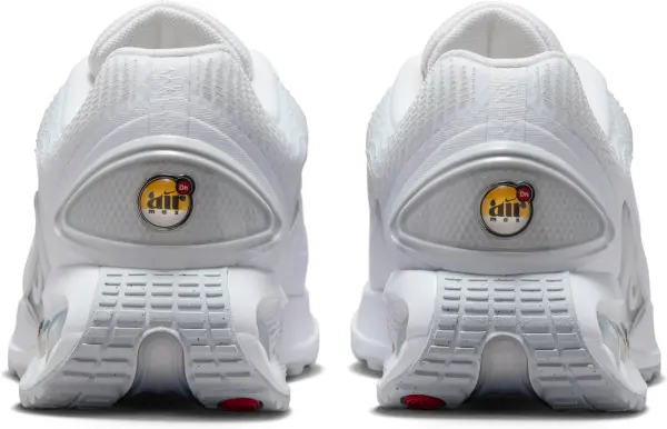 Кроссовки женские Nike AIR MAX DN белые FJ3145-102