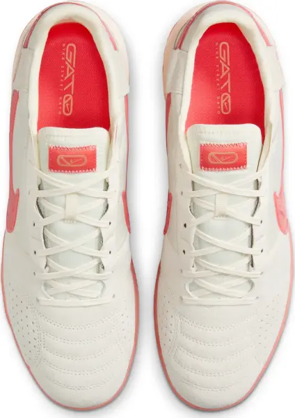 Футзалки (бампи) Nike STREETGATO кремово-коралові DC8466-104