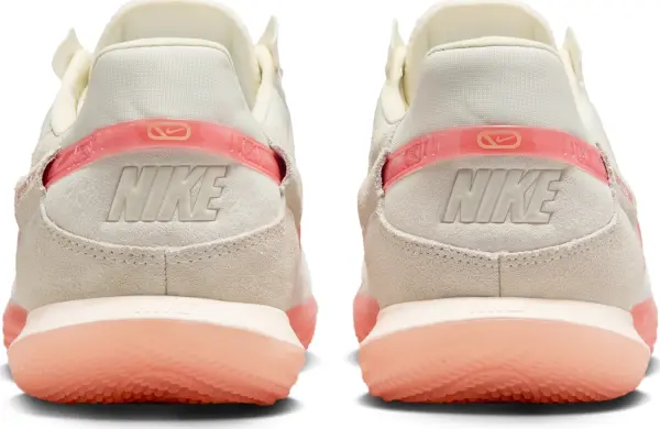 Футзалки (бампи) Nike STREETGATO кремово-коралові DC8466-104