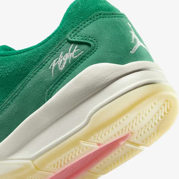 Кроссовки Nike JORDAN FLIGHT COURT зеленые HF3255-300