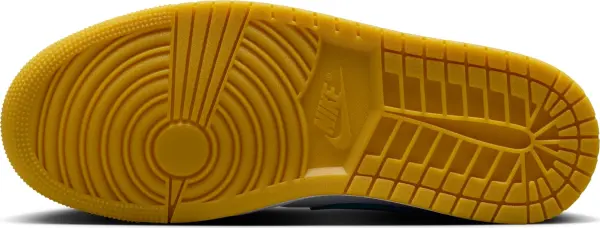 Кроссовки женские Nike AIR JORDAN 1 LOW голубо-белые DC0774-104