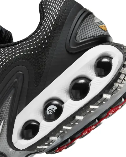 Кроссовки Nike AIR MAX DN черно-белые DV3337-020