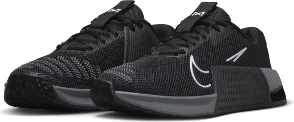 Кроссовки женские для тренировок Nike METCON 9 черно-серые DZ2537-001
