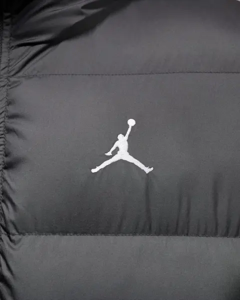 Пуховик Nike JORDAN BROOKLYN THERMA-FIT PUFFER чорний HV0532-010