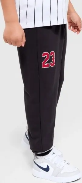 Спортивний костюм дитячий Nike JORDAN чорно-червоно-білий 85F275-023