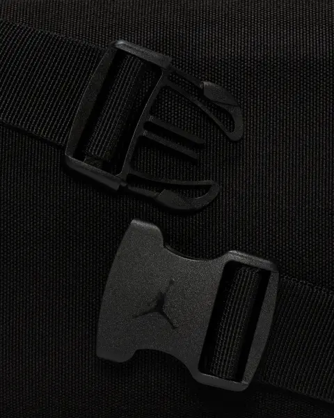 Сумка через плече Nike JORDAN чорна SM9031-023