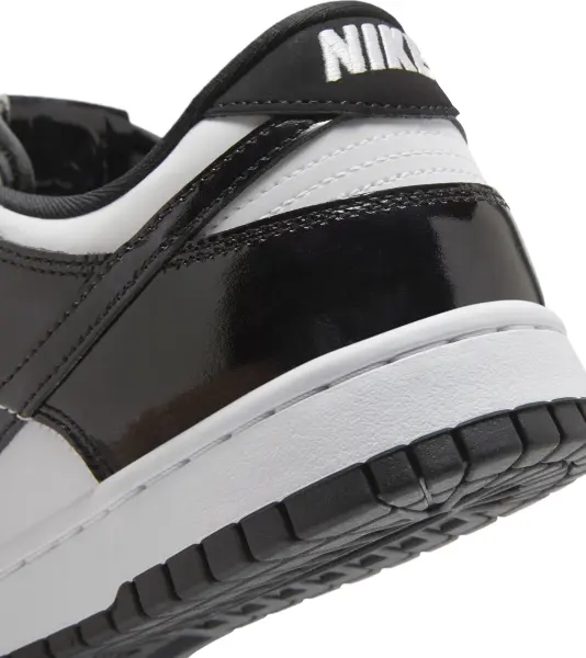 Кросівки Nike DUNK LOW RETRO SE біло-чорні HQ1965-100
