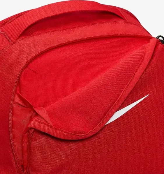 Рюкзак Nike BRASILIA 9.5 TRAINING BACKPACK M 24L красный DH7709-657