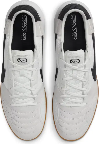 Футзалки (бампи) Nike STREETGATO біло-чорні HV5759-100
