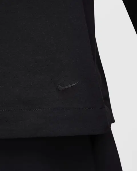 Ветровка Nike TECH WOVEN JACKET черная HM7151-010