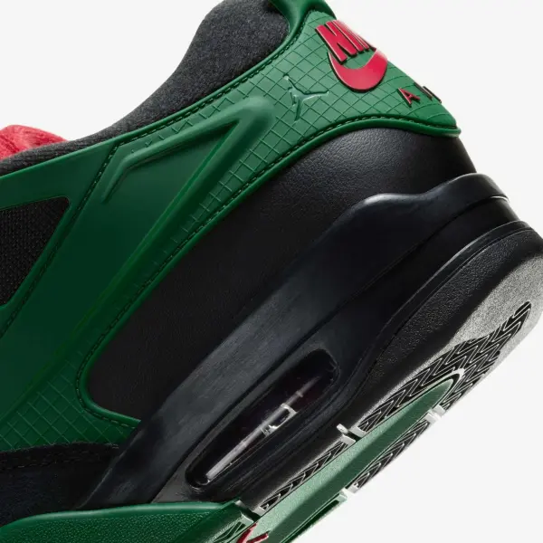 Кросівки Nike AIR JORDAN 4 RM чорно-зелено-червоні FQ7939-003