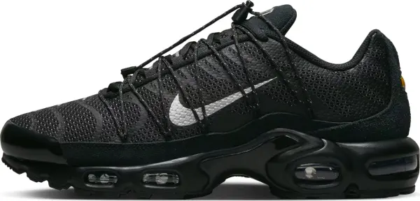 Кроссовки Nike AIR MAX PLUS UTILITY черные FD0670-001