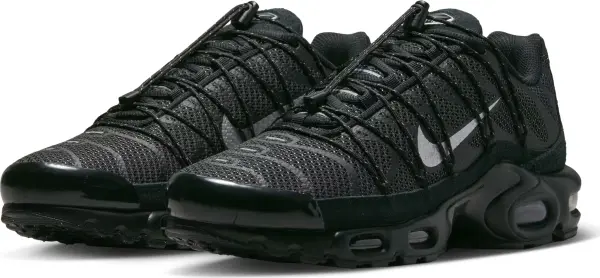 Кроссовки Nike AIR MAX PLUS UTILITY черные FD0670-001