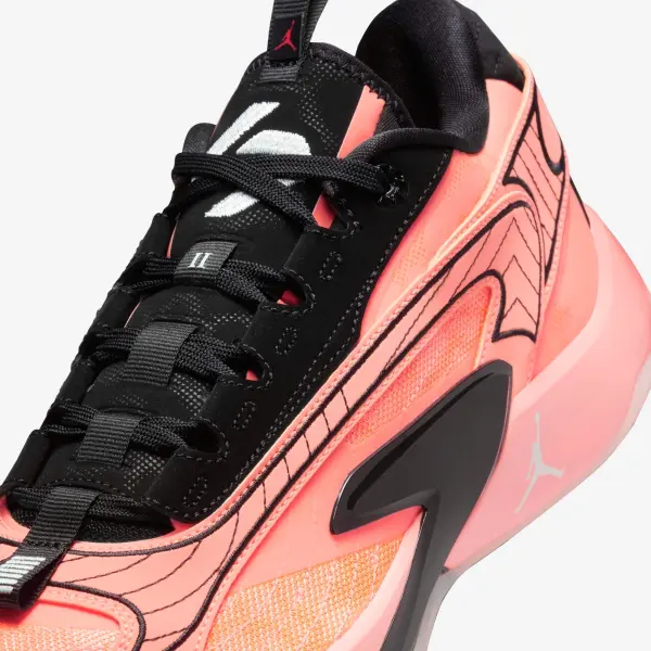 Кроссовки баскетбольные Nike JORDAN LUKA 2 кораллово-черные DX8733-800