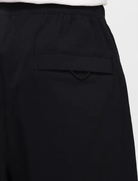 Спортивные штаны Nike TECH WOVEN черные HM8241-010
