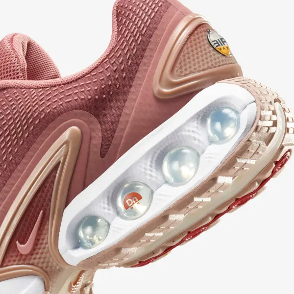 Кросівки жіночі Nike AIR MAX DN рожеві FJ3145-600