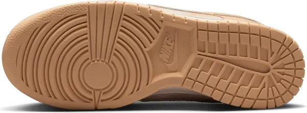 Кросівки жіночі Nike DUNK LOW персикові HJ5777-101