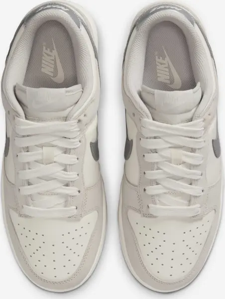 Кросівки жіночі Nike DUNK LOW світло-сіро-срібні II7651-133