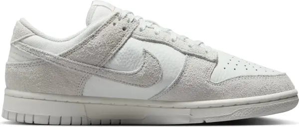Кроссовки женские Nike DUNK LOW серо-белые HJ5777-100
