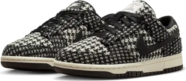 Кроссовки женские Nike DUNK LOW черно-белые HQ5036-901