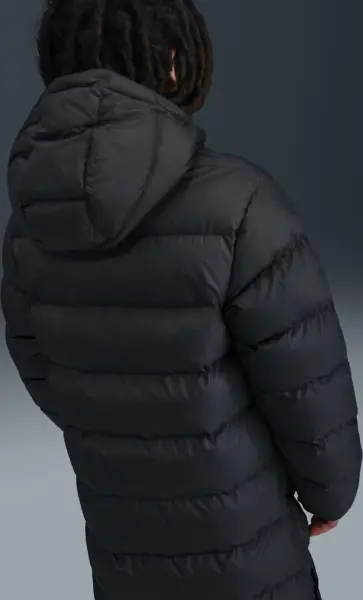 Куртка підліткова Nike SPORTSWEAR ALL DAY PLAY THERMA-FIT LOOSE-FIT FULL-LENGTH чорна HJ2538-010