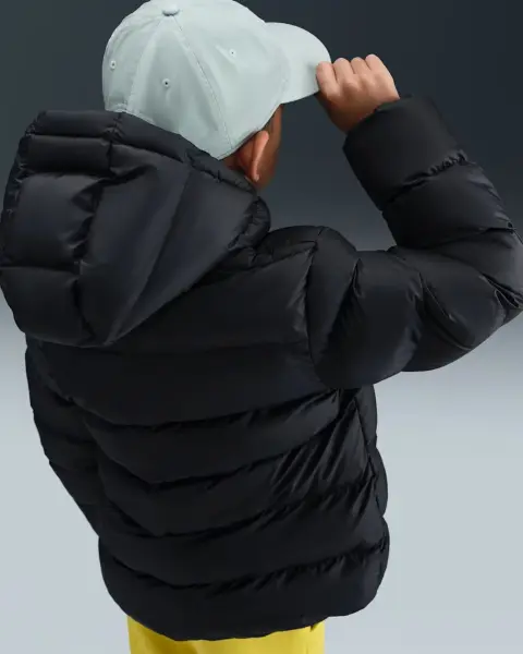 Куртка підліткова Nike SPORTSWEAR ALL DAY PLAY THERMA-FIT LOOSE-FIT чорна HQ4976-010