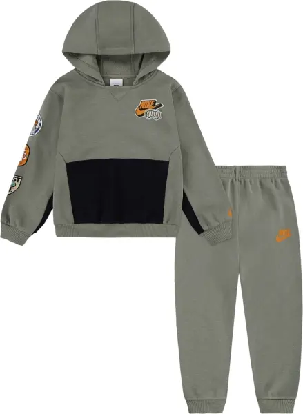Спортивный костюм детский Nike SPORTSWEAR хаки 86N496-E1S