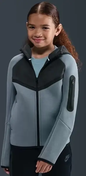 Спортивный костюм подростковый Nike SPORTSWEAR TECH FLEECE дымчато-серо-черный HV5867-060__HV5869-060