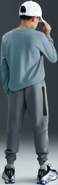 Спортивный костюм подростковый Nike SPORTSWEAR TECH FLEECE дымчато-серо-черный HV5867-060__HV5869-060