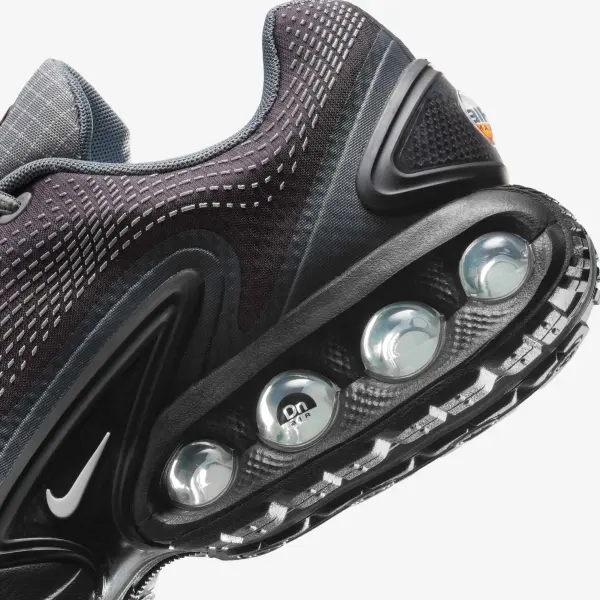 Кроссовки Nike AIR MAX DN WINTERIZED темно-серо-серые HQ3816-001