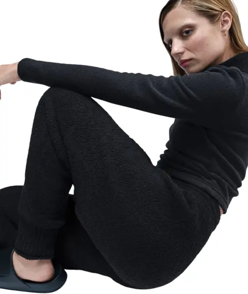 Спортивні штани жіночі Nike SPORTSWEAR PHOENIX COZY BOUCLÉ HIGH-WAISTED OVERSIZED чорні FZ1703-010