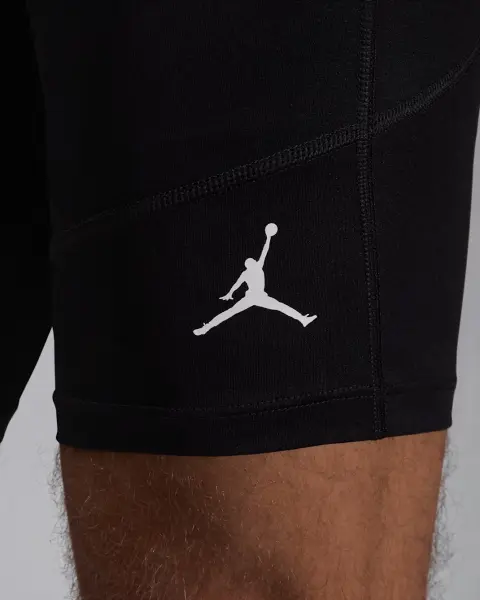 Компрессионные шорты Nike JORDAN SPORT DRI-FIT черные FV8618-010