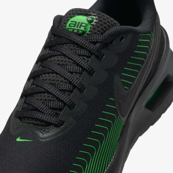 Кроссовки Nike AIR MAX NUAXIS черно-зеленые FD4329-011