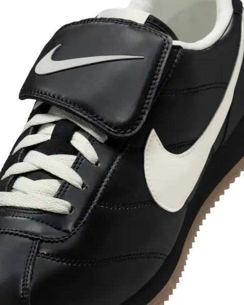 Кросівки Nike CORTEZ SE чорно-білі IM4843-010