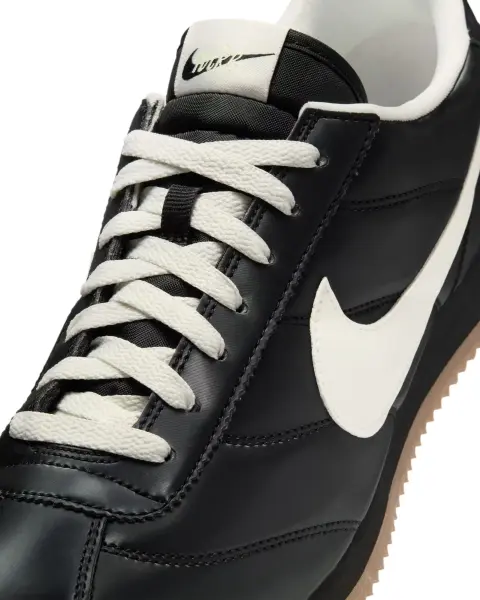Кросівки Nike CORTEZ SE чорно-білі IM4843-010