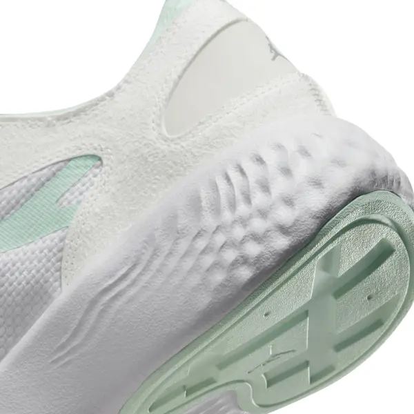Кроссовки Nike JORDAN DELTA 3 LOW бело-мятные DN2647-103