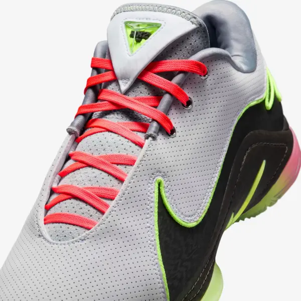 Кросівки баскетбольні Nike LEBRON XXII сіро-салатово-коралово-чорні FZ1094-101