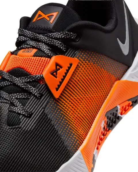 Кроссовки для тренировок Nike METCON 10 оранжево-черные HJ1875-005