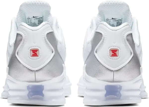 Кроссовки женские Nike SHOX TL белые AR3566-100