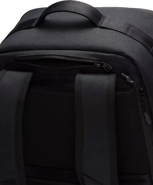 Рюкзак Nike UTILITY SPEED 27L черный FN4106-010
