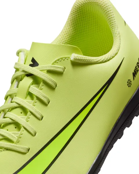 Сороконіжки (шиповки) дитячі Nike JR MERCURIAL VAPOR 16 CLUB TF лаймові FQ8287-300