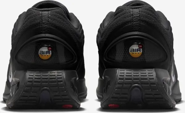 Кросівки Nike AIR MAX DN DN WINTERIZED чорні HV4528-002