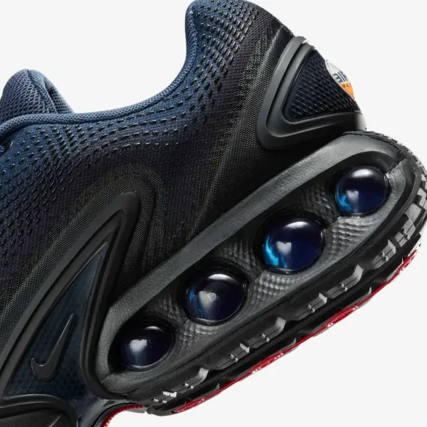 Кросівки Nike AIR MAX DN темно-синьо-чорні II7633-400