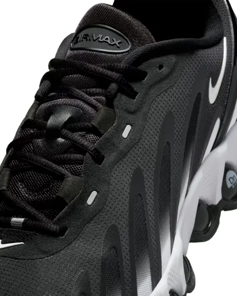 Кросівки Nike AIR MAX DN8 чорно-білі FQ7860-007