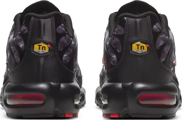 Кросівки Nike AIR MAX PLUS темно-сіро-чорно-червоні DJ0638-001