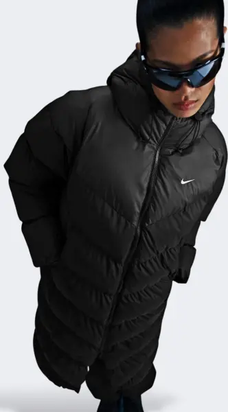 Куртка женская Nike LONGLINE STORM FIT THERMA WATERPROOF черная HF7888-010